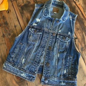 Jean Vest
